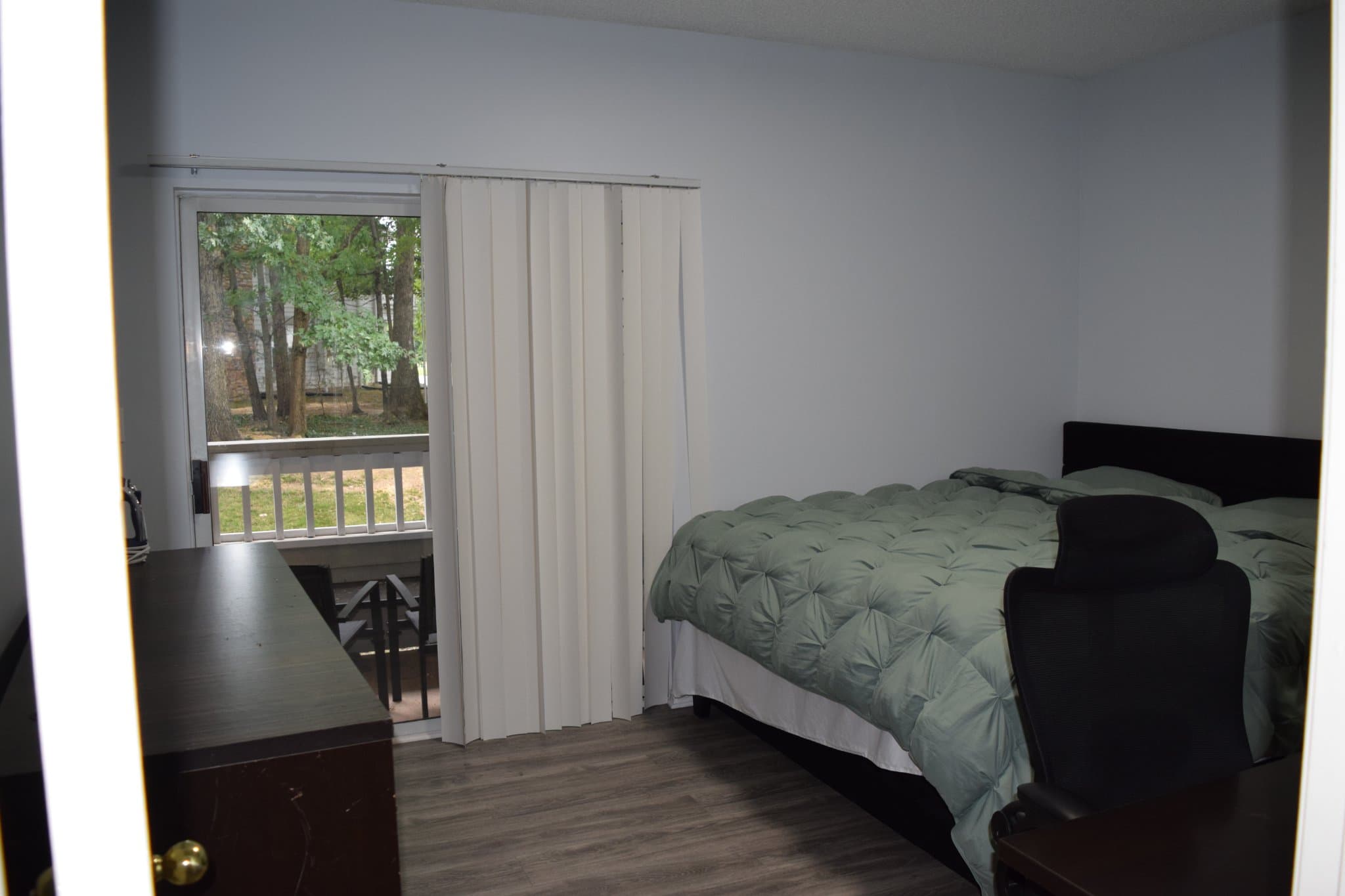 Furnished 1BR/1BA Condo in Fair Lakes, Fairfax – All Utilities & Internet Included